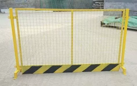 dip-shaped fence net