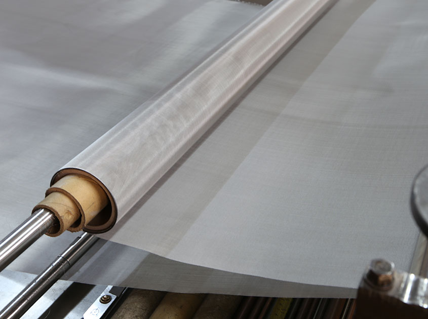 What problems should be paid attention to when using stainless steel mesh