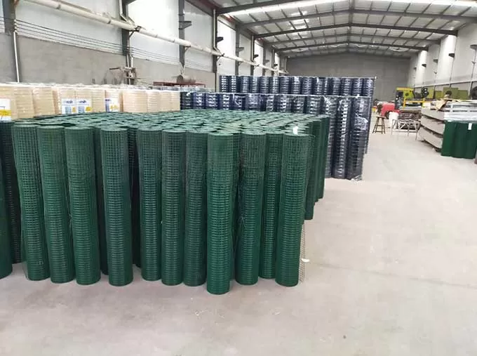 Features and uses of PVC welded wire mesh