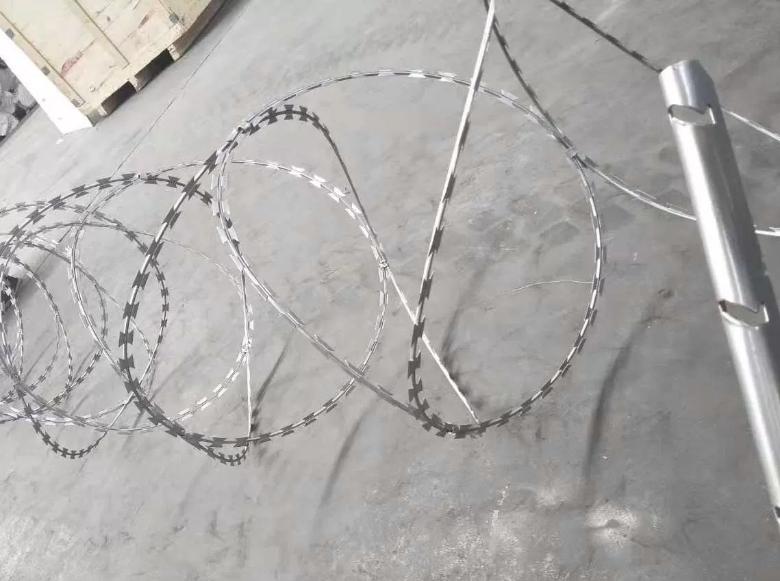 If diameter of razor wire affect the number of meters covered