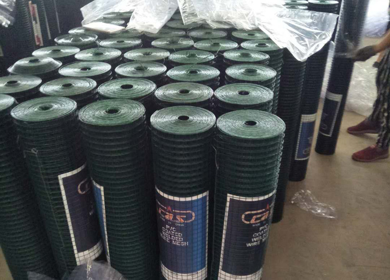 Welded Wire Mesh Roll Image