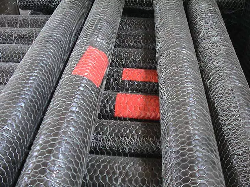 The Advantage of a chicken wire mesh with hexagonal netting