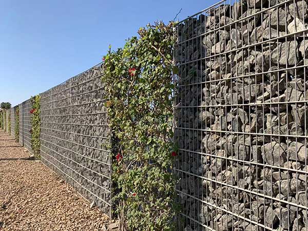 The characteristics and use environment of welded gabion net