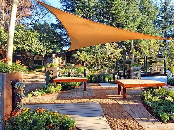 Sunshade sails are a common type of sunshade products