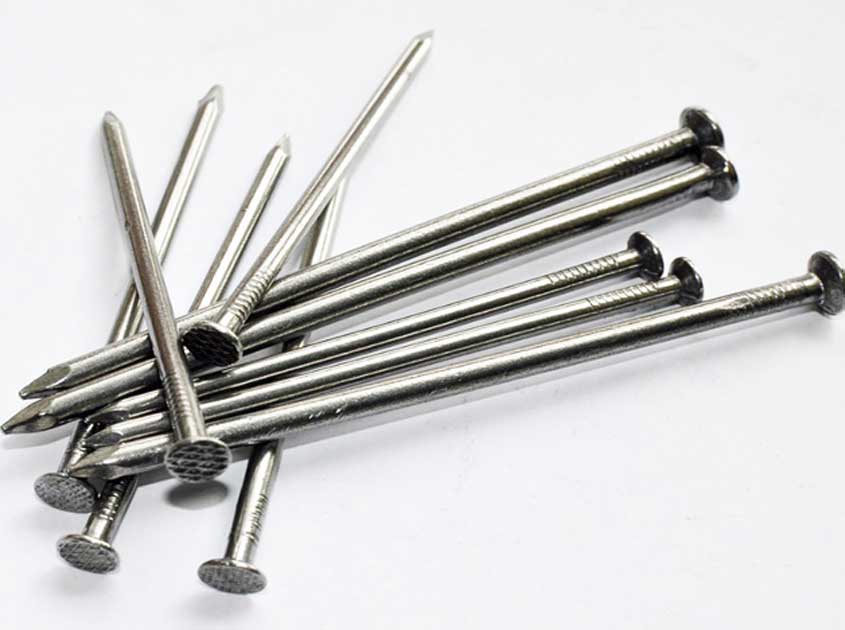 Common nails