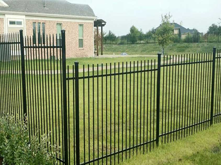 Daily maintenance of steel fence