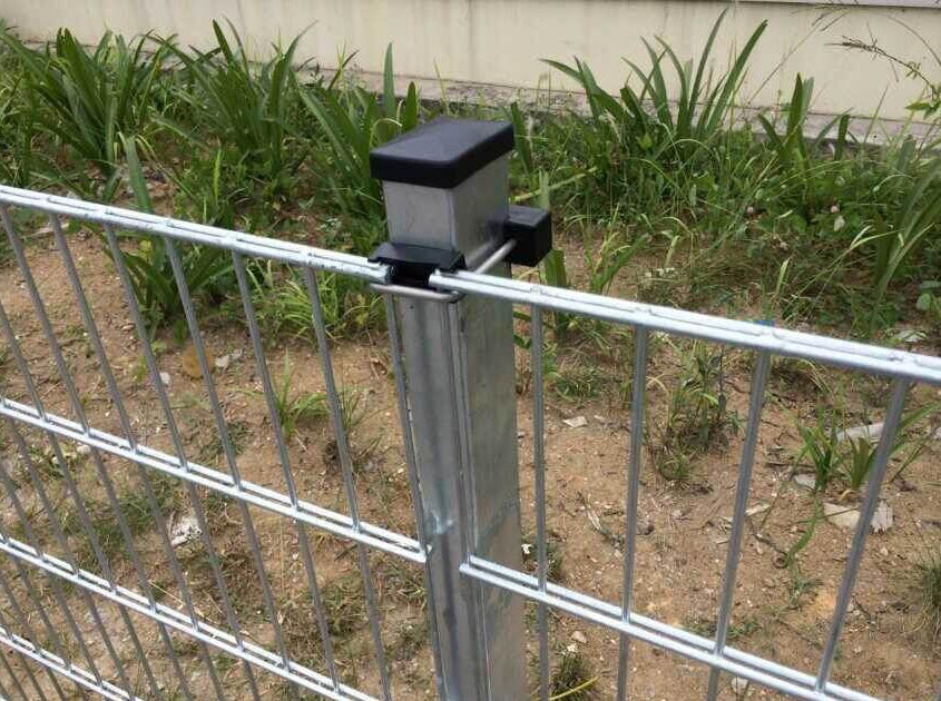 Advantages of double wire fencing