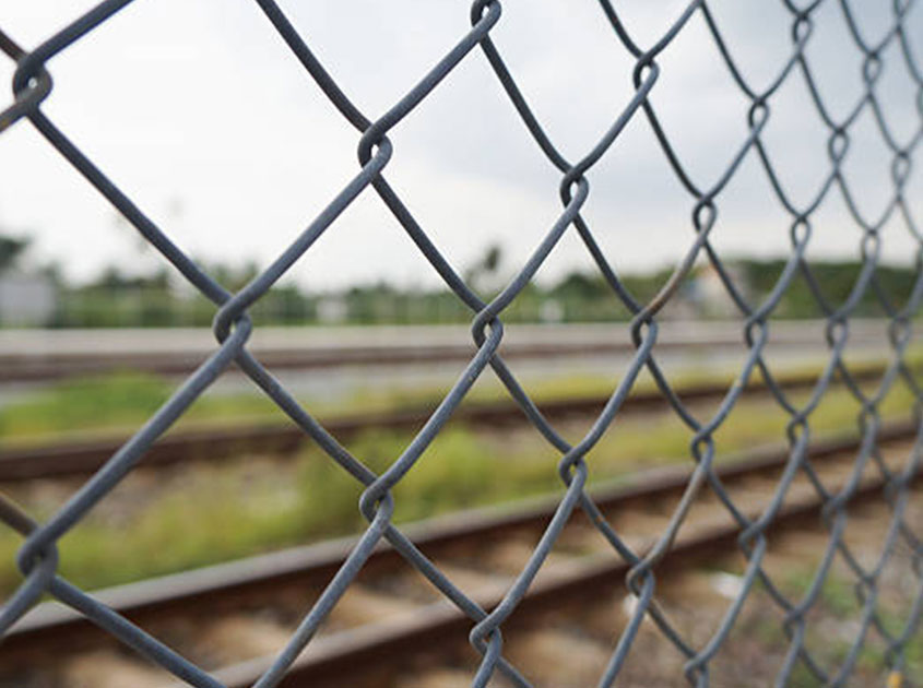 Chain link fence - the beauty of handicraft art