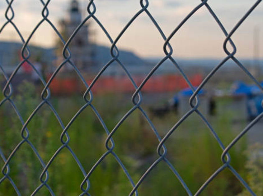 Chain link fencing - the perfect combination of function and aesthetics