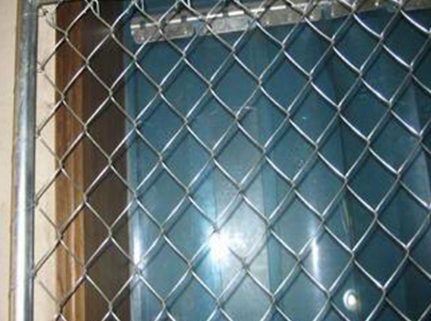 Chain link fencing - the perfect combination of function and aesthetics