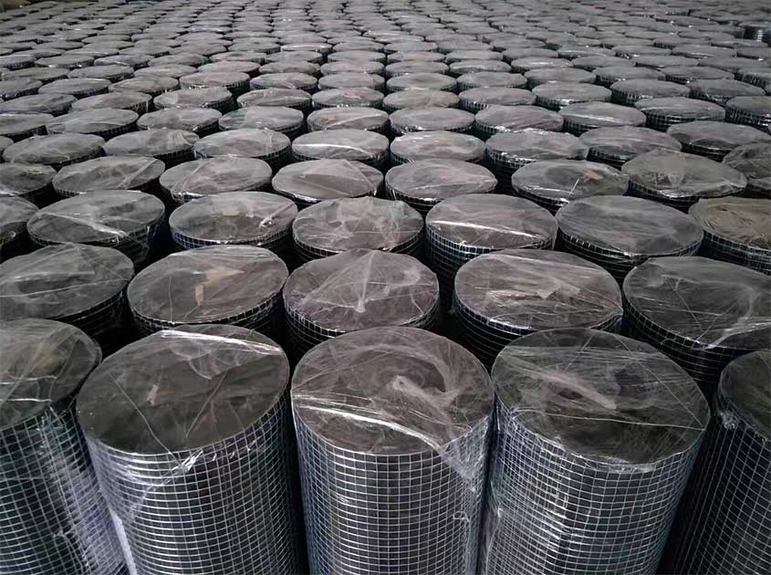 Stainless Steel Wire Mesh Screen: Ideal for multi-functional applications in filtration and sieving