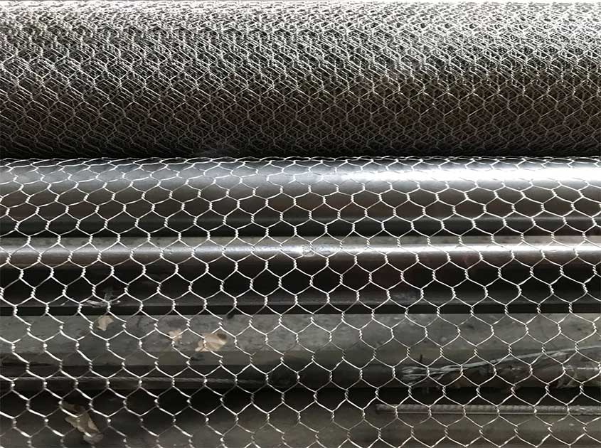 The close relationship between chicken wire mesh and the development of animal husbandry