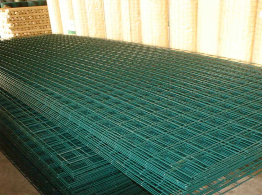 Corrosion Resistance and Reliability Analysis of Welded Mesh Panel
