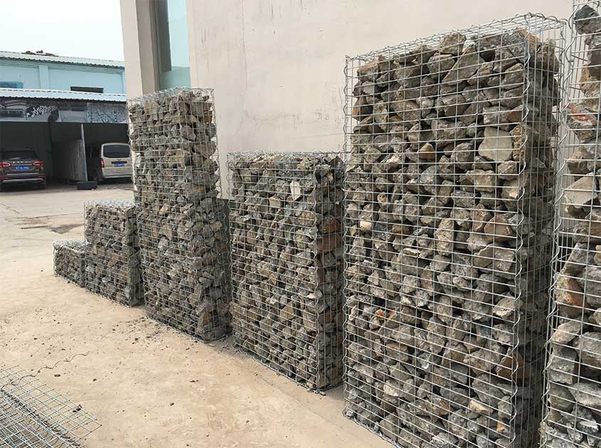 Multiple applications of welded gabion mesh in the petroleum industry