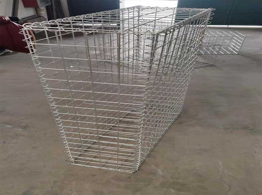 Multifunctional application of electric welded gabion net in environmental protection engineering
