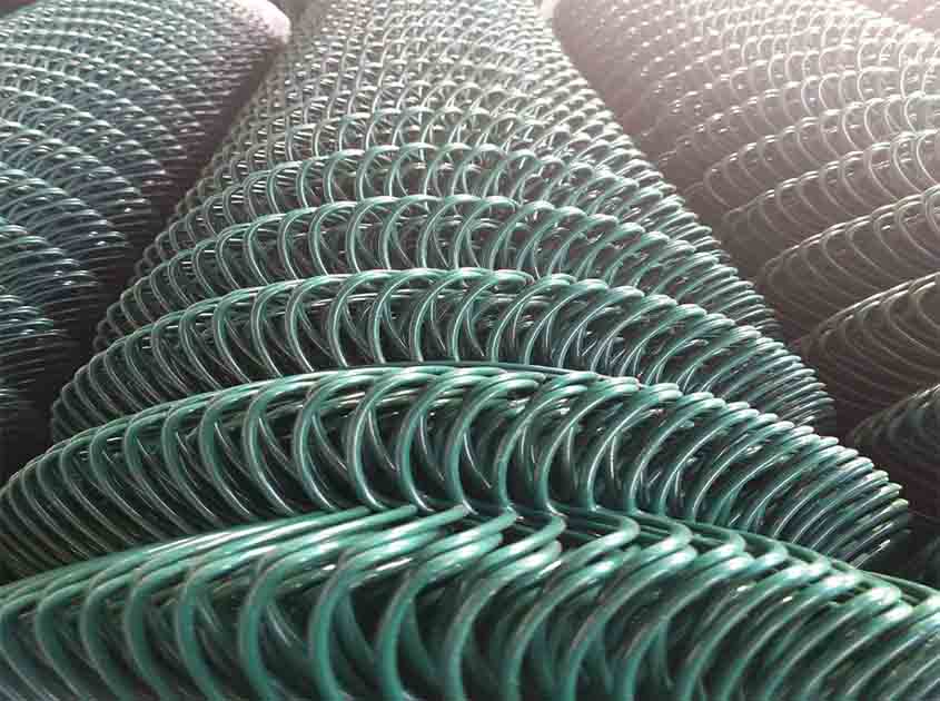 The Dual Nature of Chain Link Fences in Architecture