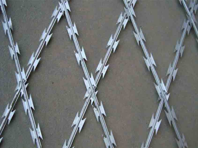 China Wire Mesh Fence: A Reliable Solution for Security and Perimeter Protection