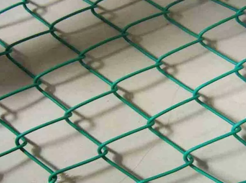 Exploring the Versatility and Benefits of Chain Link Fences roll