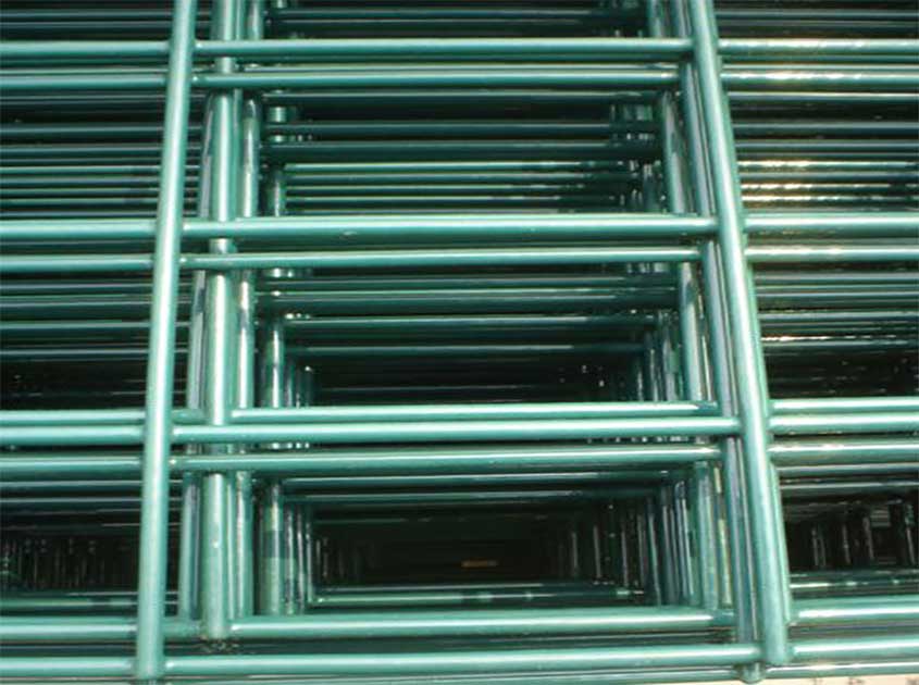 The Role of Welded Wire Mesh Panels in Perimeter Protection