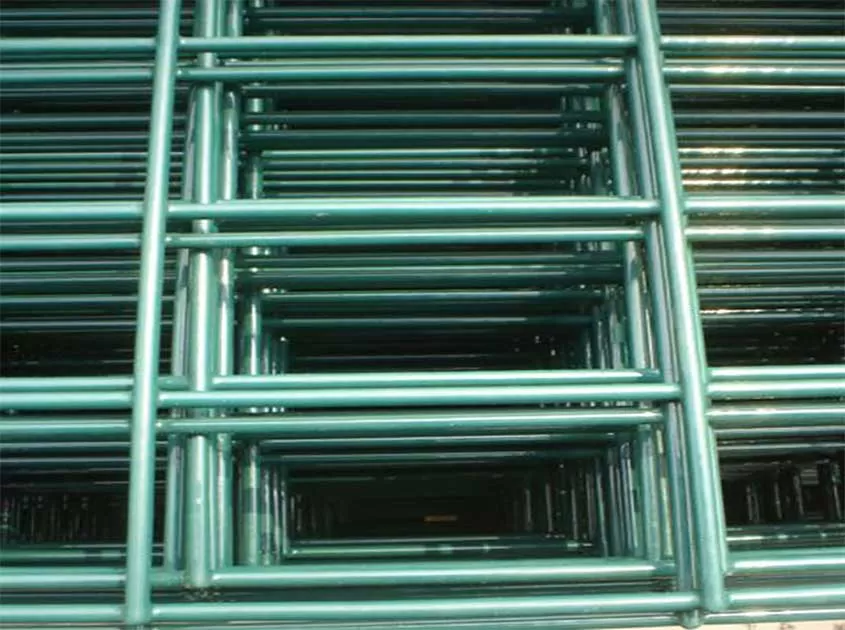 The Role of Welded Wire Mesh Panels in Perimeter Protection