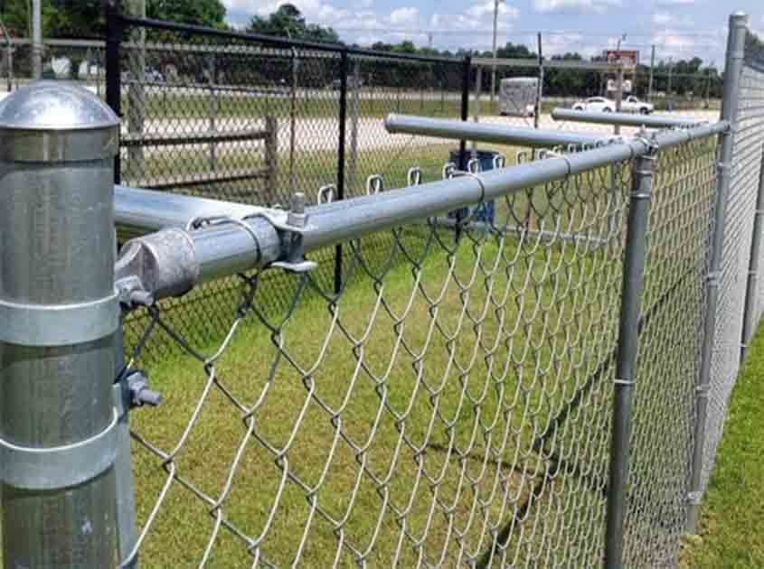 Unlocking the Benefits of Chain Link Fence Rolls