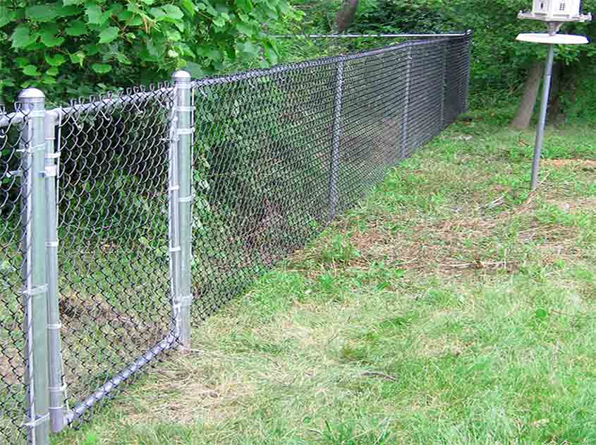 Installation Tips and Tricks for Chain Link Fence Rolls