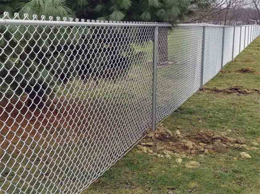 Installation Tips and Tricks for Chain Link Fence Rolls