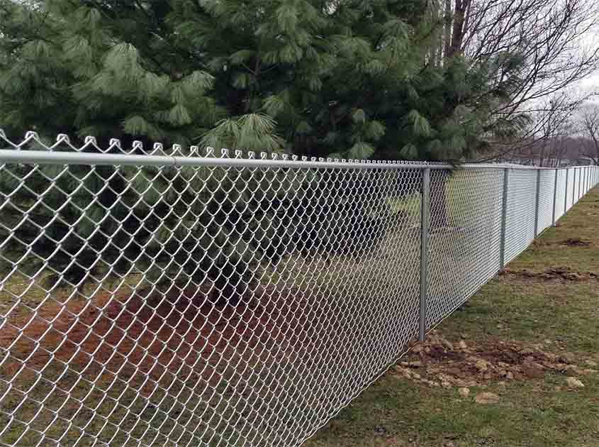Chain Link Fence Rolls: The Ultimate Solution for Pet Owners