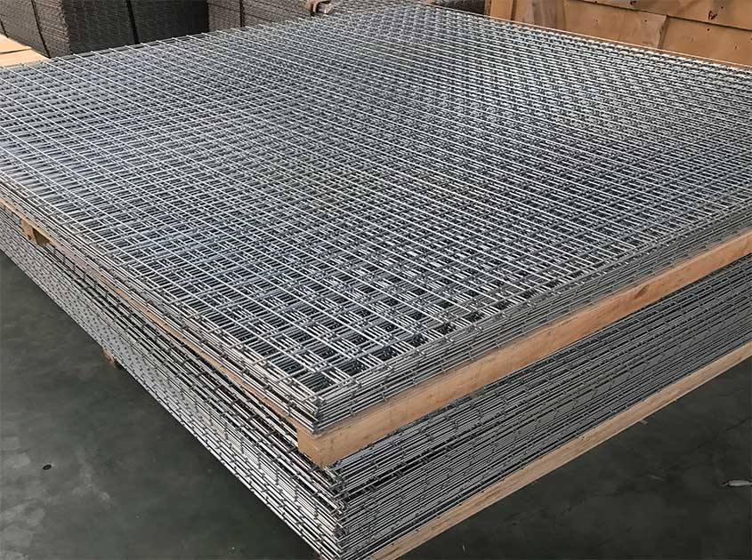 Welded Wire Mesh Panels: Balancing Security and Visibility