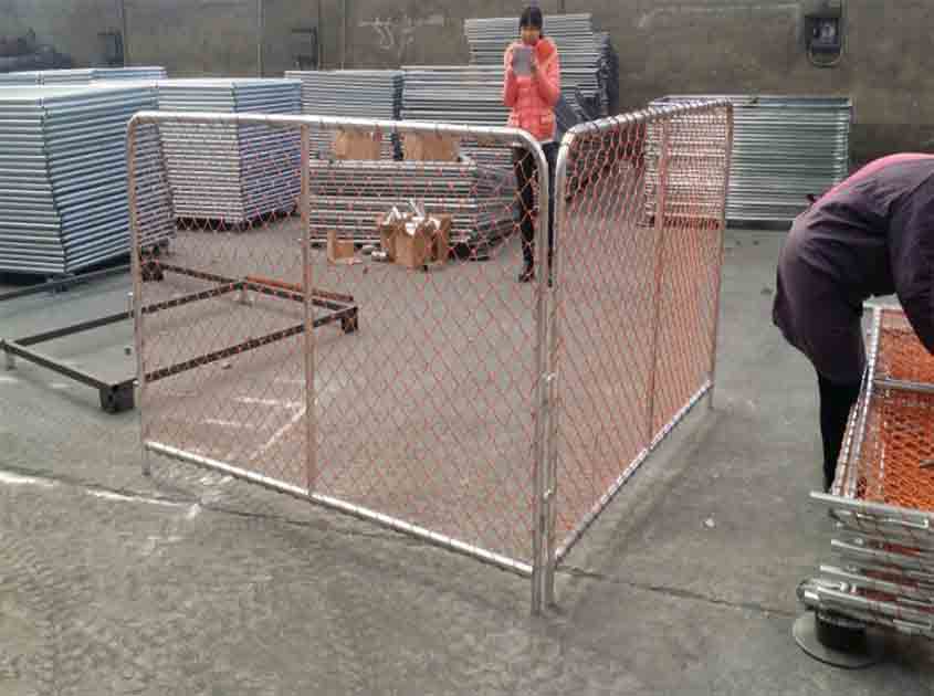 Chain Link Fence Rolls for Playgrounds: Safety Measures and Compliance