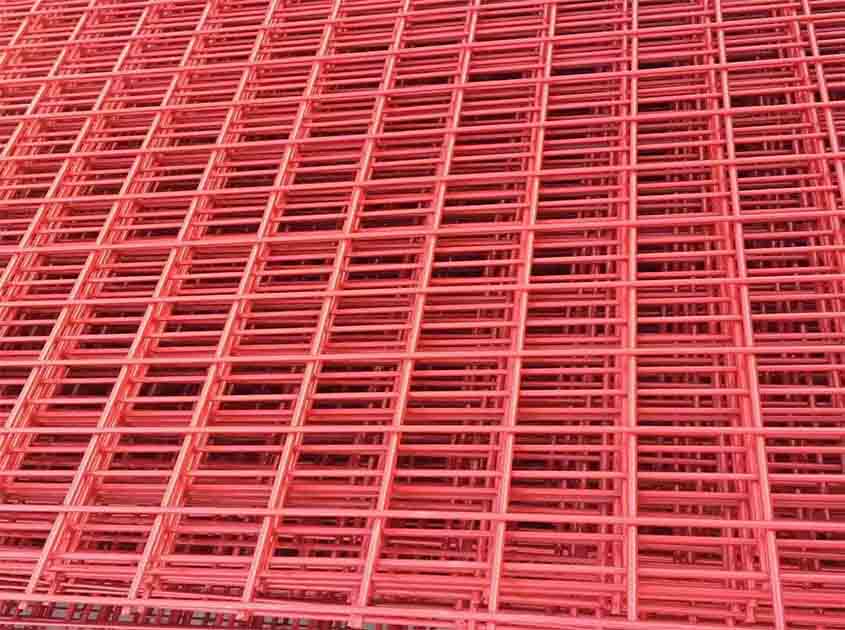 The Role of Welded Wire Mesh Panels in Food Processing Facilities