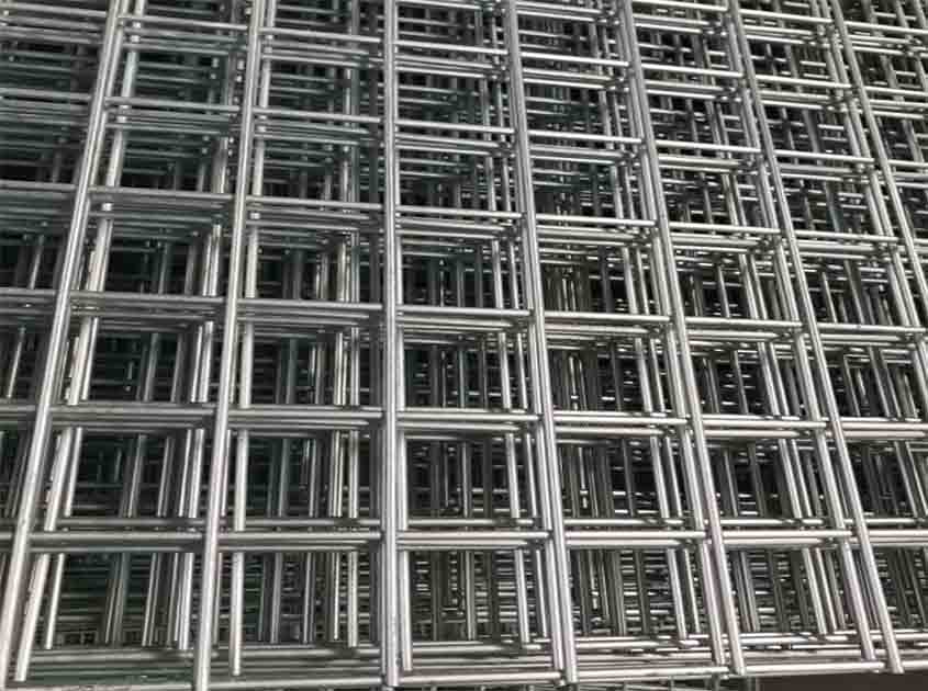 The Benefits of Welded Wire Mesh Panels in Greenhouse Construction