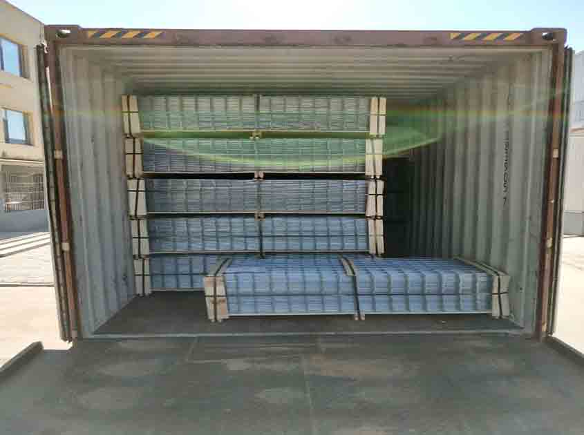 The Role of Welded Wire Mesh Panels in Industrial Enclosures