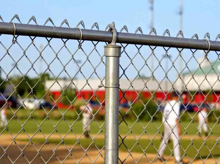 Can Chain Link Fence Rolls be Used for Temporary Fencing Needs