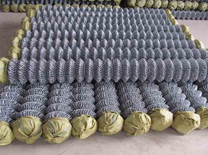 How Long is the Lifespan of Chain Link Fence Rolls