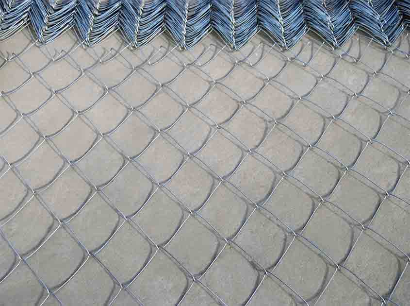 How Secure Are Chain Link Fence Rolls for Protecting Valuable Equipment