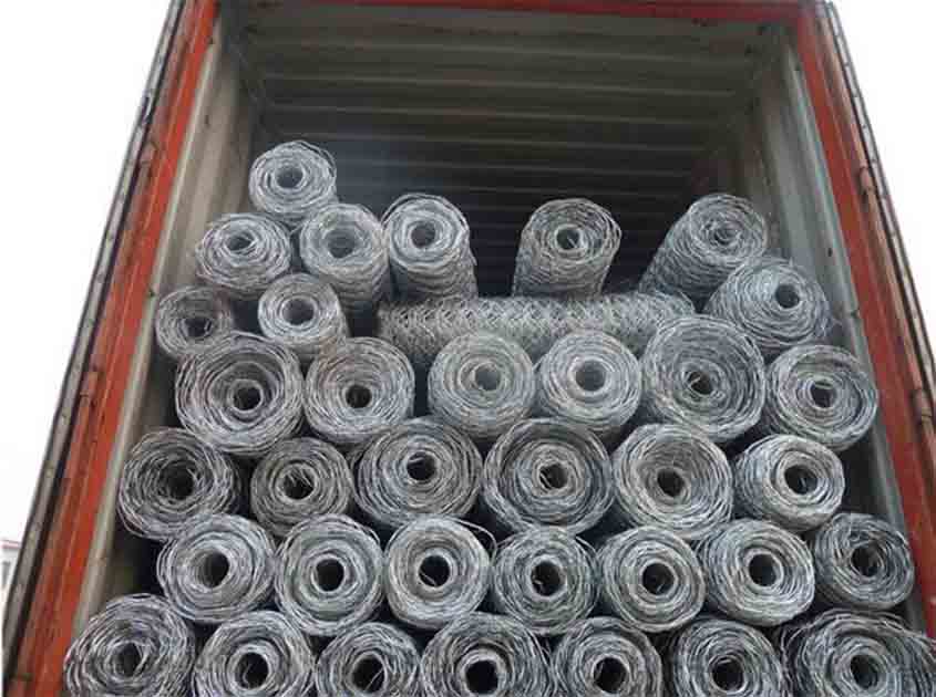 Does chicken wire mesh offer any level of fire resistance