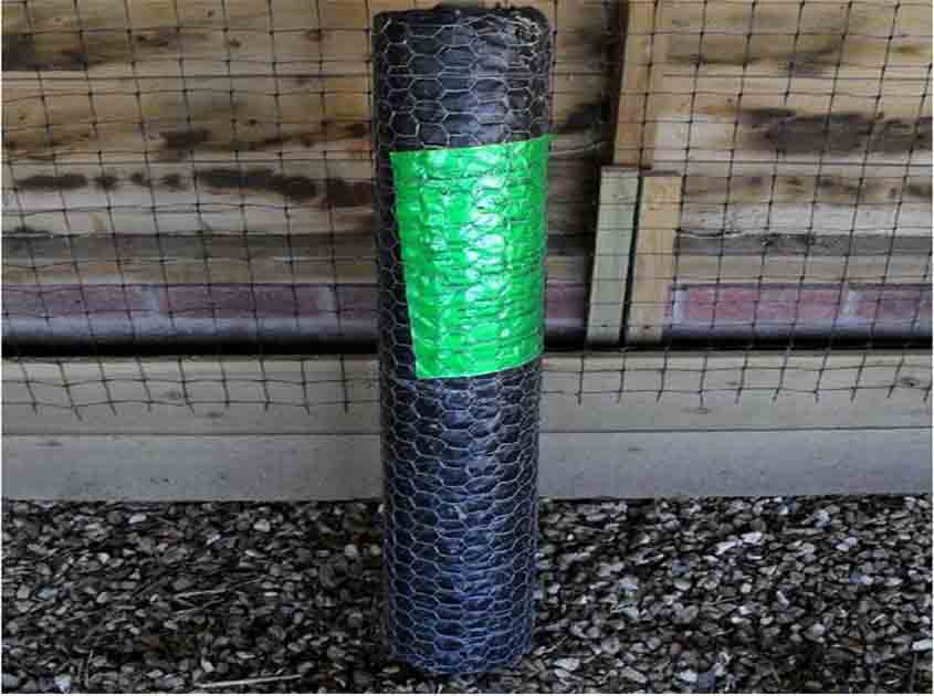 Does chicken wire mesh offer any level of fire resistance