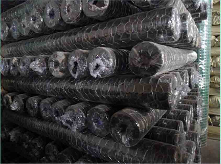 How does the cost of chicken wire mesh compare to other fencing materials