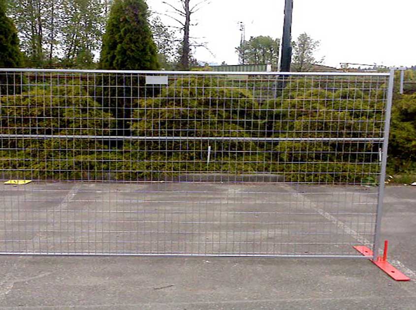 China Wire Mesh Fence: Ensuring Safety at Construction Sites