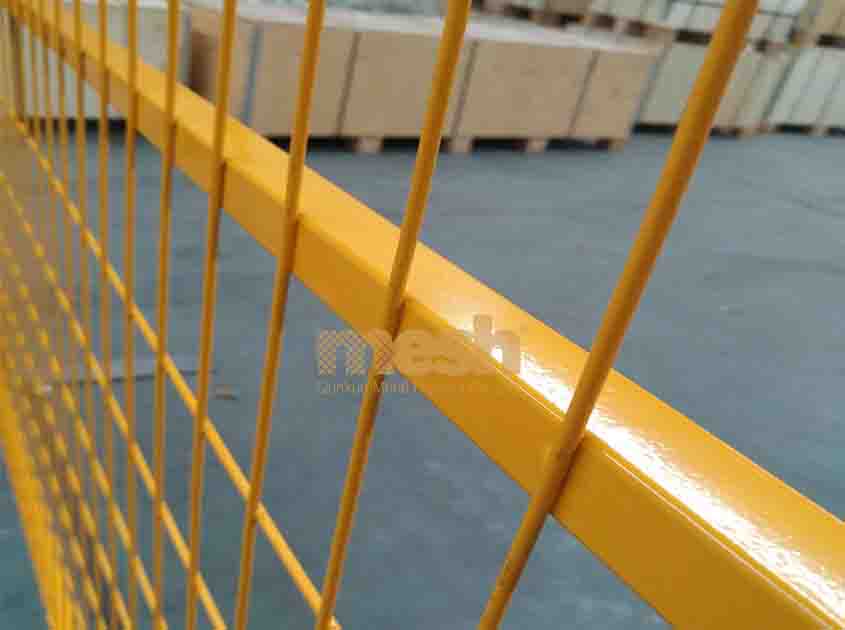 Choosing the Right China Wire Mesh Fence for Residential Applications