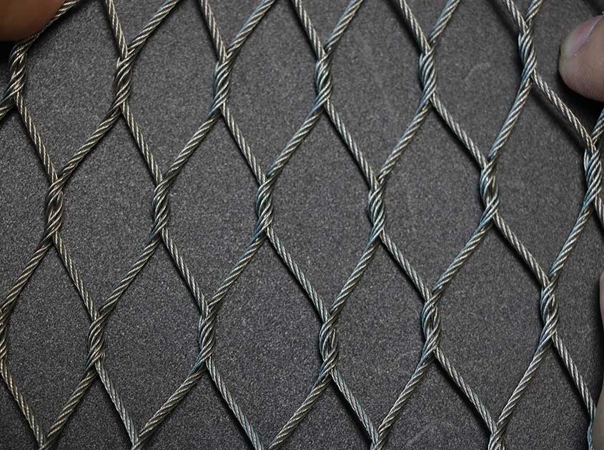 Wire Rope Mesh: Ensuring Safety in High-Risk Environments