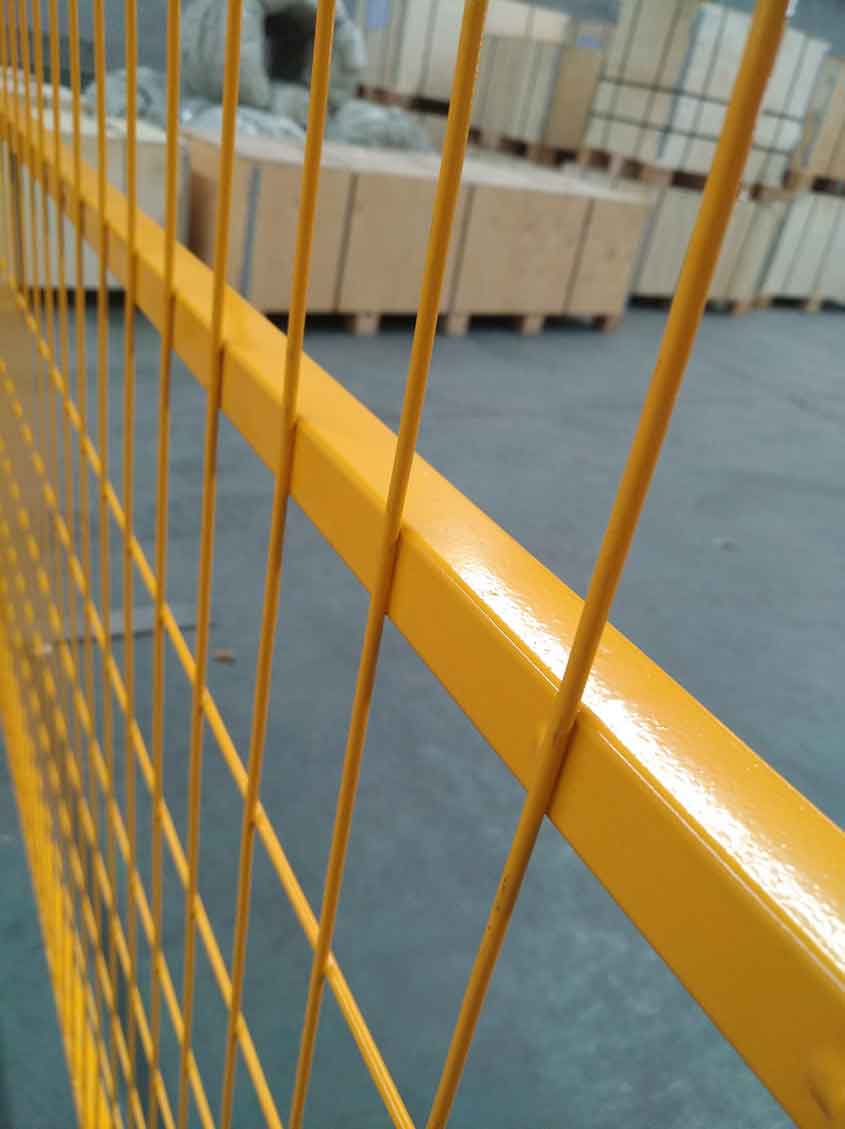 China Wire Mesh Fence: A Cost-Effective Solution for Enclosures
