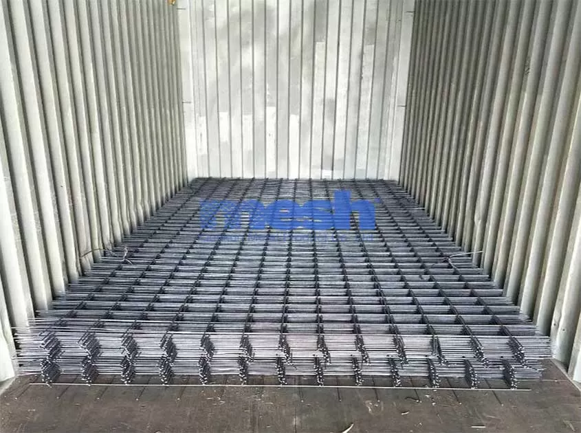 The Role of Welded Wire Mesh Panels in Agricultural Fencing