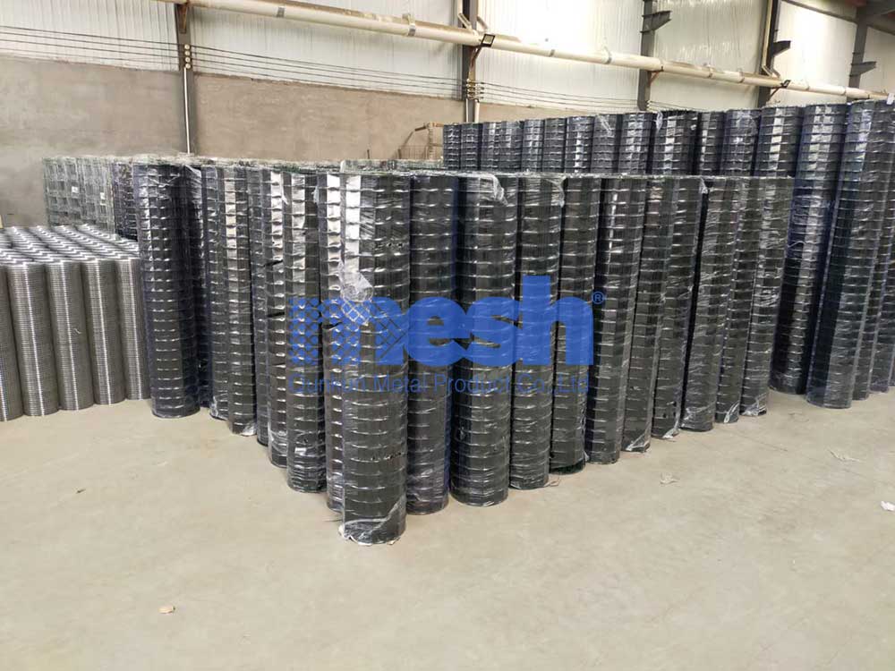 An In-Depth Look at Holland Wire Mesh: Construction, Materials, and Specifications