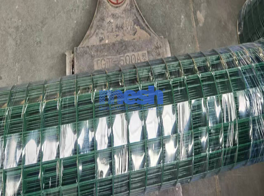 Keeping it Safe and Secure: Properly Setting Up Holland Wire Mesh Support Posts