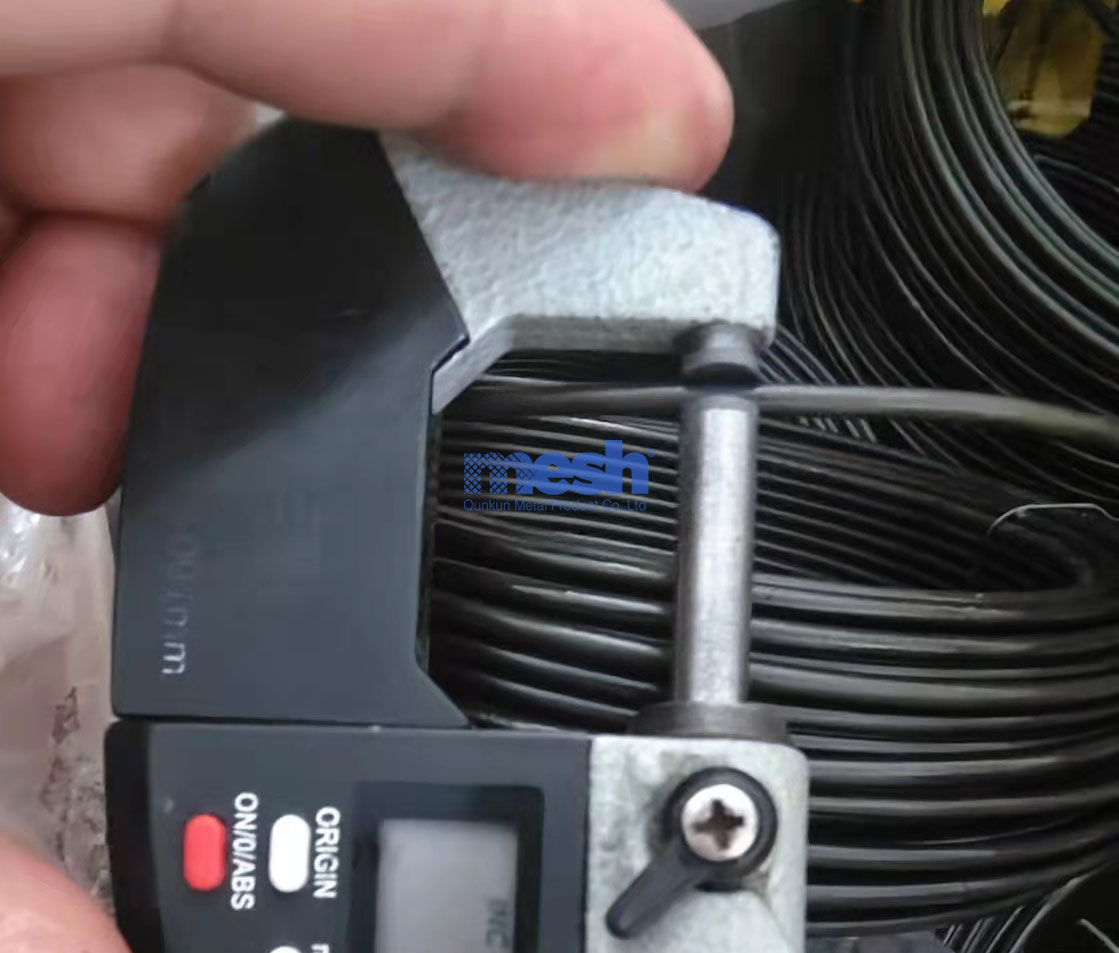 Daily maintenance guide for small coil wire mesh