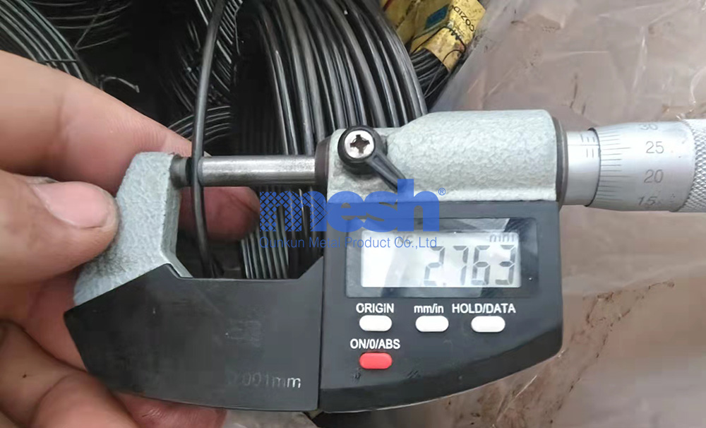 Emergency Repairs: An Effective Way to Solve Small Coil Wire Mesh Problems