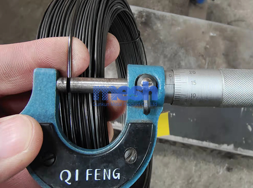 Small Coil Wire: Exploring the Lightweight and Durable Metal Wire