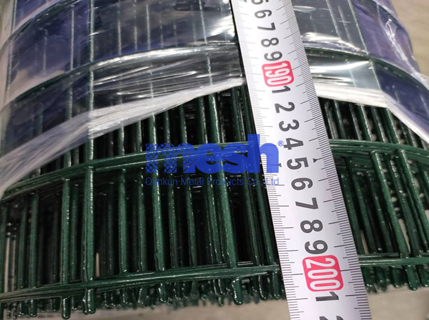 Routine Care of Holland Wire Mesh Fencing: Keeping It Beautiful and Functional